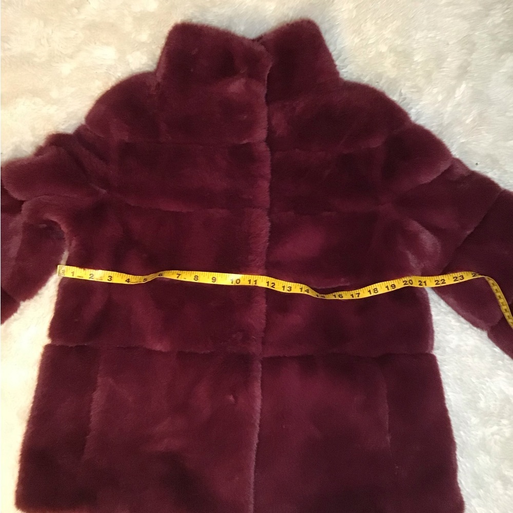 Diane Von Furstenburg womens burgundy faux fur jacket size small - Picture 8 of 11